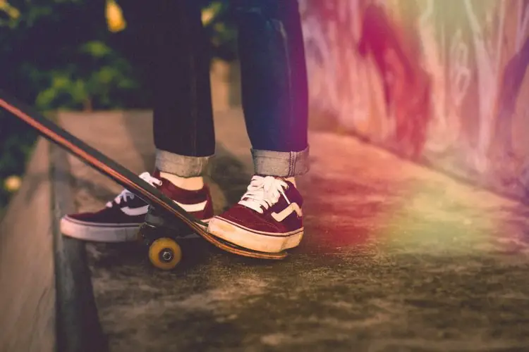 Buying Skateboarding Shoes for Women